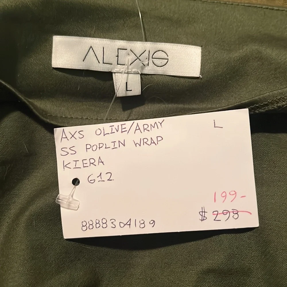 Alexis Kiera Poplin Wrap Top. Olive/Army. Size Large. Intermix - Picture 8 of 13
